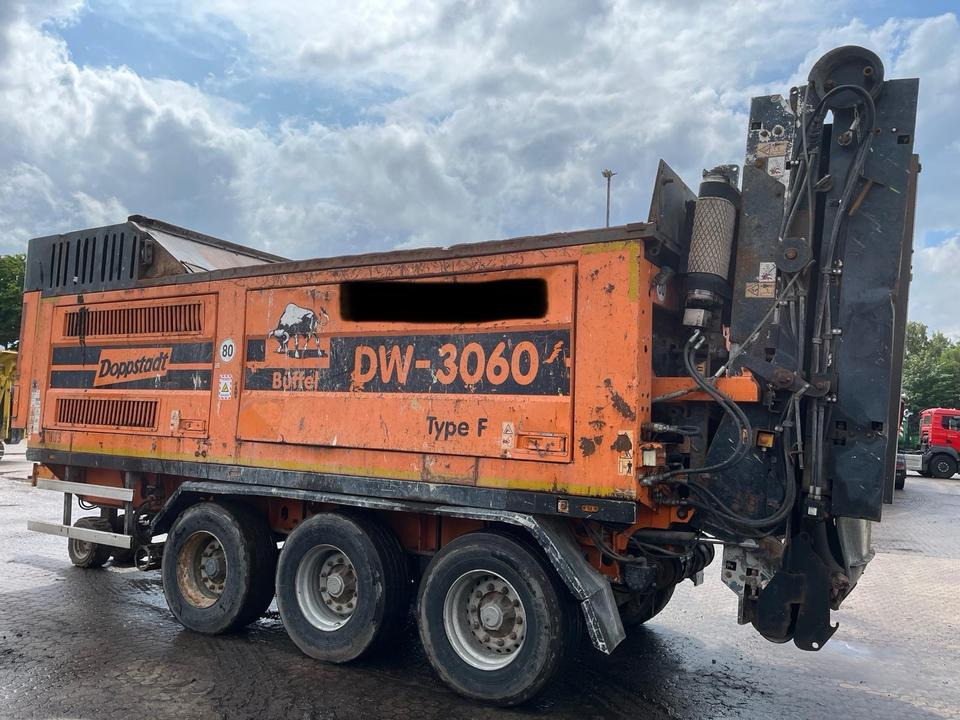 Leasing of Doppstadt DW 3060 F BJ 2016 einer der letzten Büffel Doppstadt DW 3060 F BJ 2016 einer der letzten Büffel: picture 11 Leasing of Doppstadt DW 3060 F BJ 2016 einer der letzten Büffel Doppstadt DW 3060 F BJ 2016 einer der letzten Büffel: picture 11
