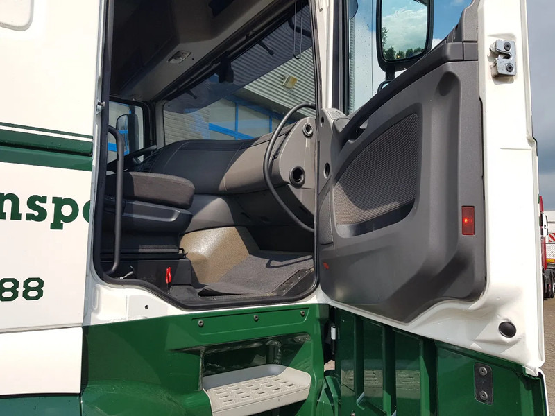 Tractor unit DAF XF 440 ADR AT FL EXII OX: picture 16 Tractor unit DAF XF 440 ADR AT FL EXII OX: picture 16