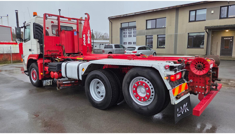 Volvo FM380 6X2*4 plow - Hook lift truck: picture 4 Volvo FM380 6X2*4 plow - Hook lift truck: picture 4