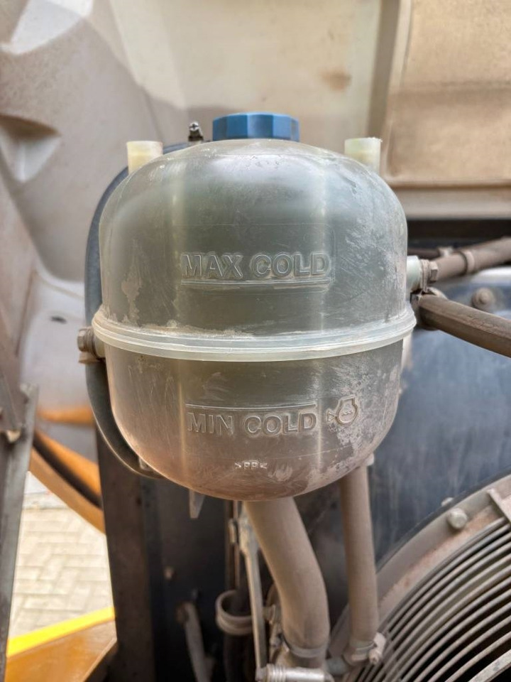 Articulated dumper Bell B 30 E: picture 17