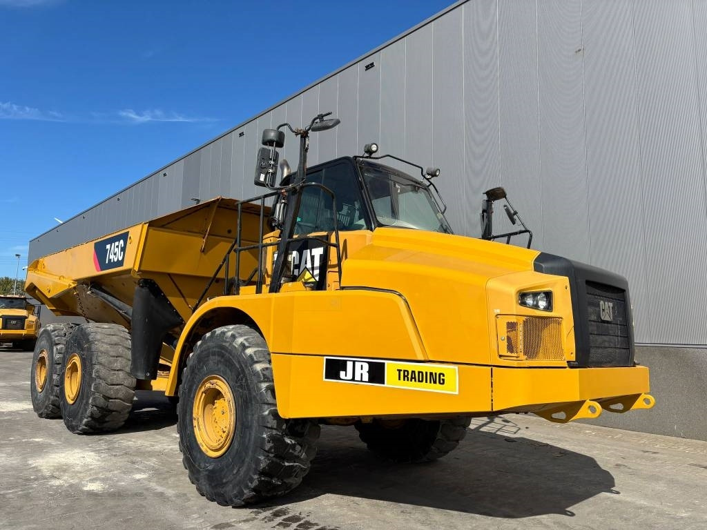 Articulated dumper CAT 745 C: picture 13
