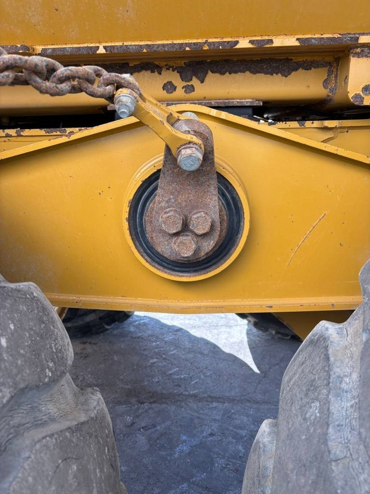 Articulated dumper CAT 745 C: picture 26