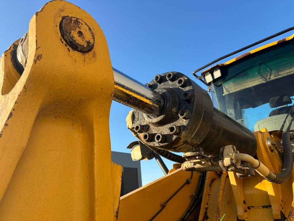 Wheel loader CAT 972 K: picture 22