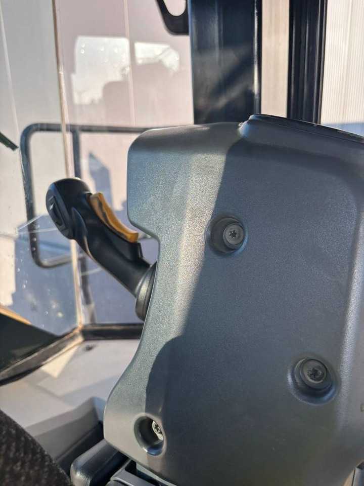 Wheel loader CAT 972 K: picture 14