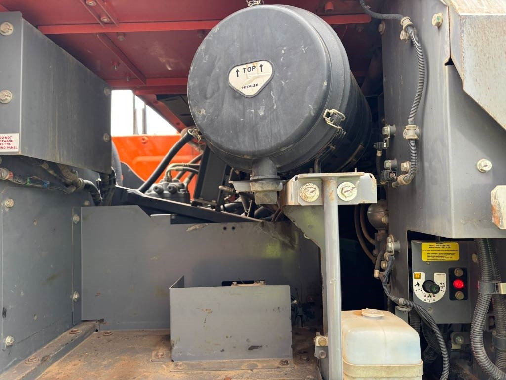 Crawler excavator Hitachi ZX 350 LC-7: picture 17