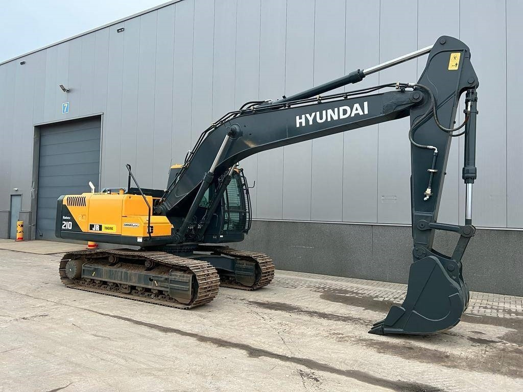 Crawler excavator Hyundai R 210: picture 7 Crawler excavator Hyundai R 210: picture 7