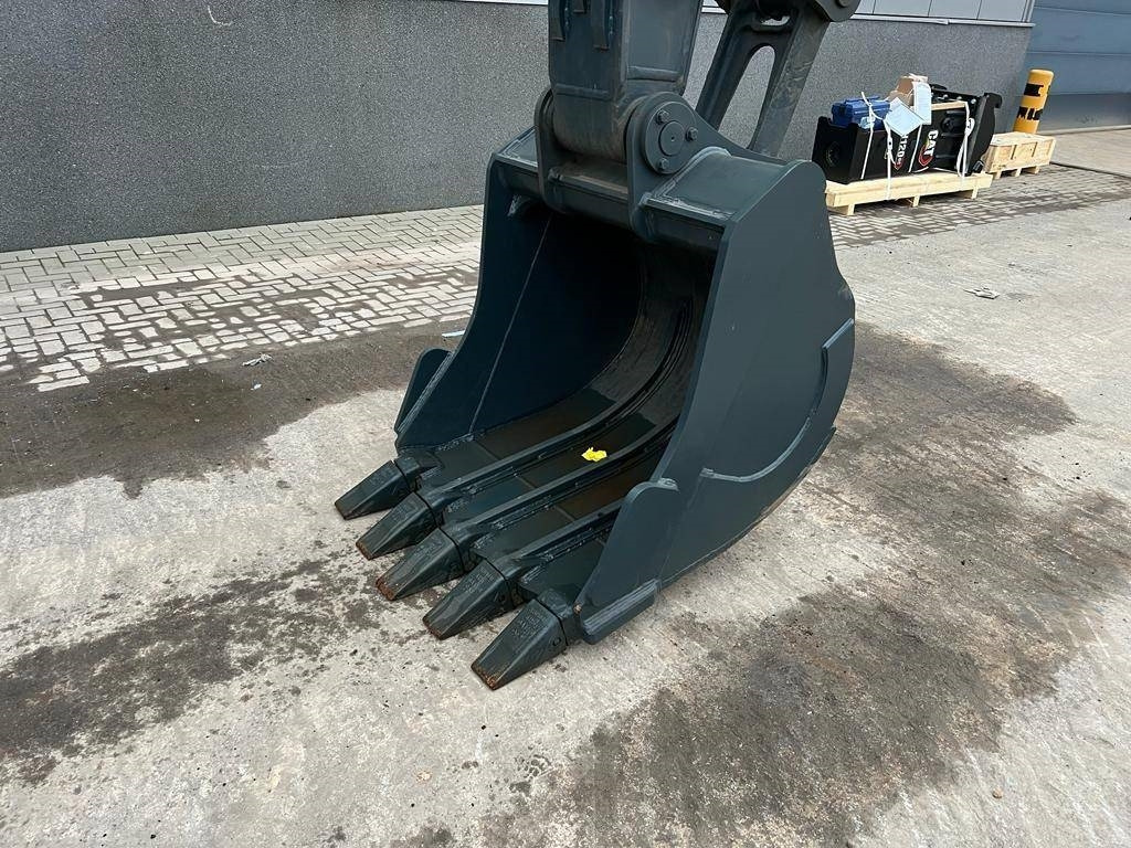 Crawler excavator Hyundai R 210: picture 16 Crawler excavator Hyundai R 210: picture 16