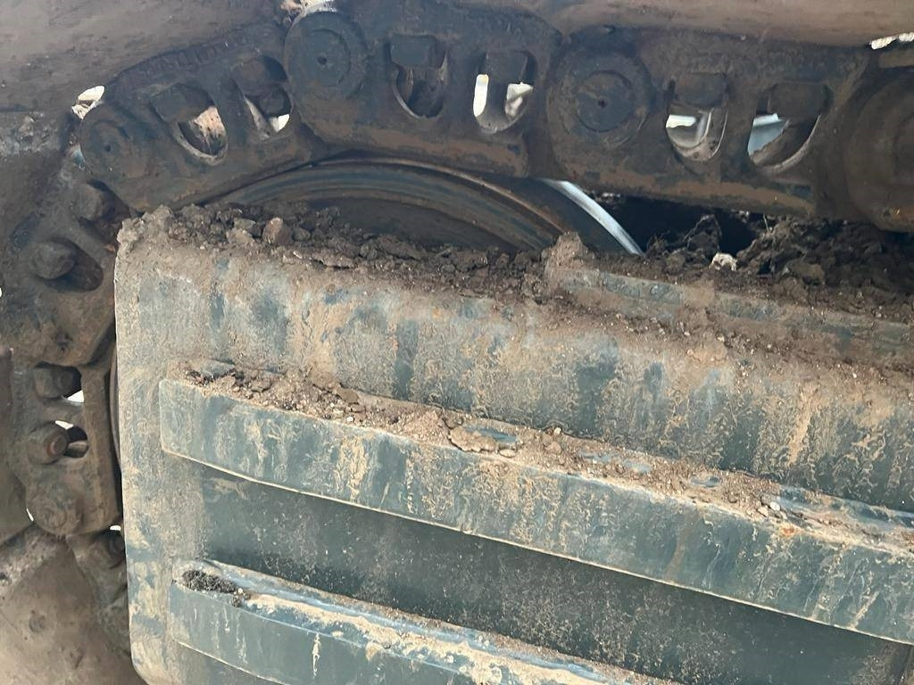 Crawler excavator Hyundai R 210: picture 30 Crawler excavator Hyundai R 210: picture 30