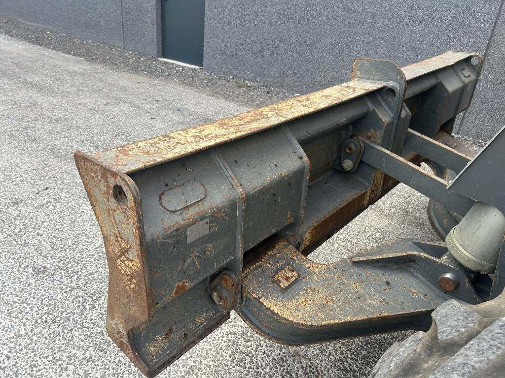 Wheel excavator Liebherr A 912 Compact (2 Buckets): picture 24