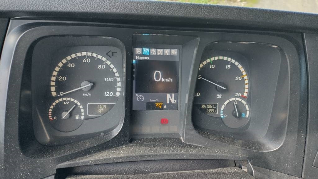 Leasing of Mercedes-Benz Antos 2540 9,5m kylmäkori,Frc 2027  Mercedes-Benz Antos 2540 9,5m kylmäkori,Frc 2027: picture 10