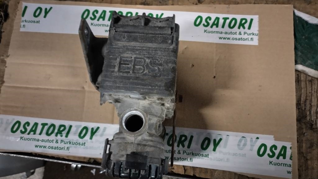Volvo EBS modulaattori - Brake parts for Truck: picture 3 Volvo EBS modulaattori - Brake parts for Truck: picture 3