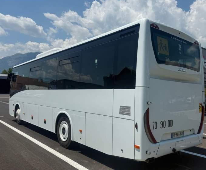 Leasing of  Iveco CROSSWAY/ DŁUGOŚĆ 10.70 M / MANUAL / EURO 6 Iveco CROSSWAY/ DŁUGOŚĆ 10.70 M / MANUAL / EURO 6: picture 10