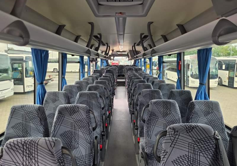 Suburban bus Iveco CROSSWAY/ SPROWADZONY / 64 MIEJSCA / EURO 6: picture 38 Suburban bus Iveco CROSSWAY/ SPROWADZONY / 64 MIEJSCA / EURO 6: picture 38