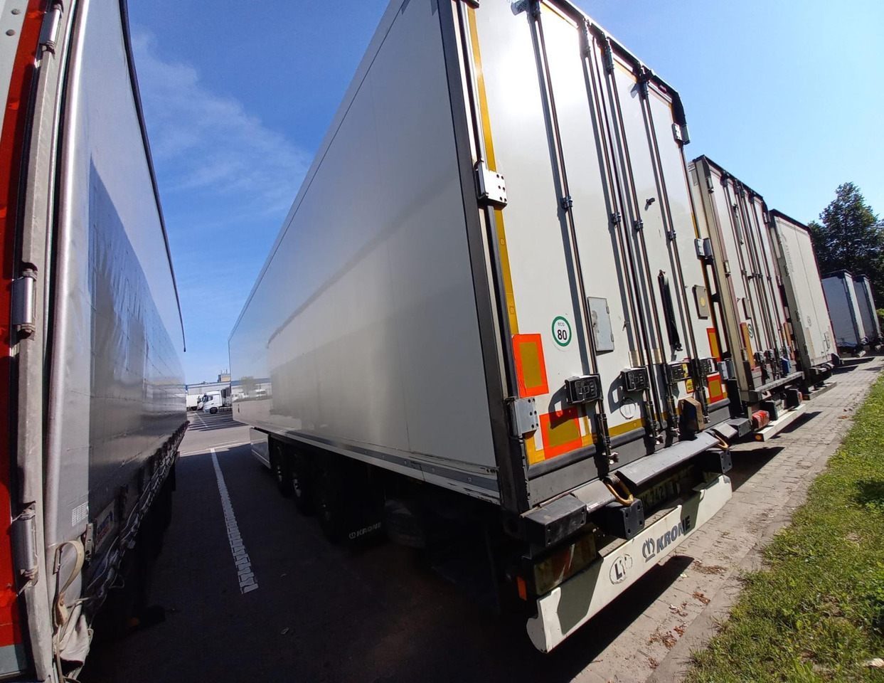 2018 Krone SDR Cool Liner FP 60 ThermoKing SLXi 300 - Refrigerator semi-trailer: picture 2 2018 Krone SDR Cool Liner FP 60 ThermoKing SLXi 300 - Refrigerator semi-trailer: picture 2