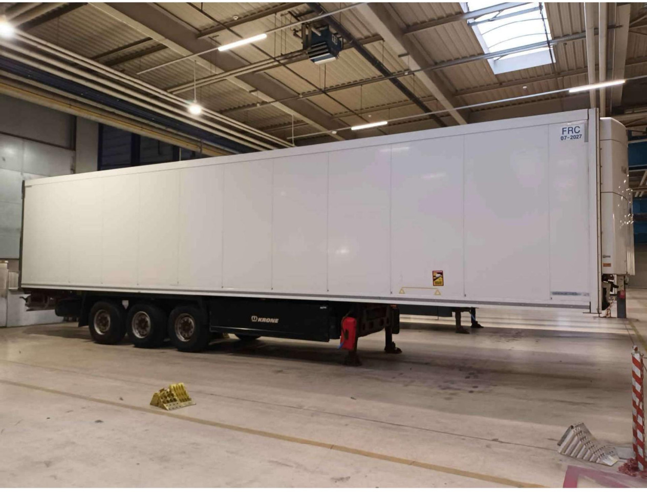 2018 Krone SDR Cool Liner FP 60 ThermoKing SLXi 300 - Refrigerator semi-trailer: picture 4 2018 Krone SDR Cool Liner FP 60 ThermoKing SLXi 300 - Refrigerator semi-trailer: picture 4