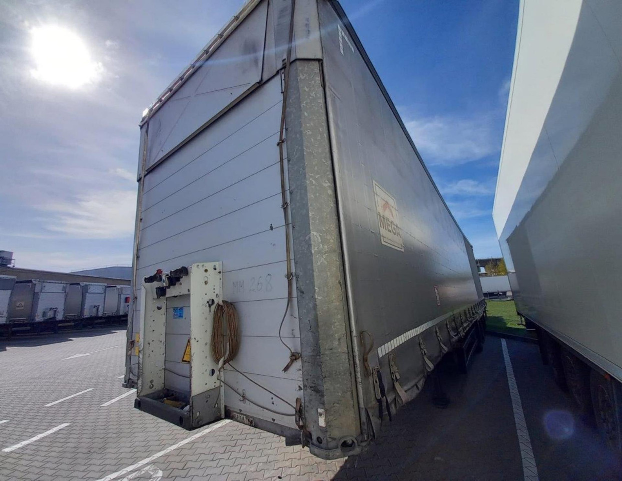 2019 Schmitz Cargobull SCS24/L Varios - Curtainsider semi-trailer: picture 4 2019 Schmitz Cargobull SCS24/L Varios - Curtainsider semi-trailer: picture 4