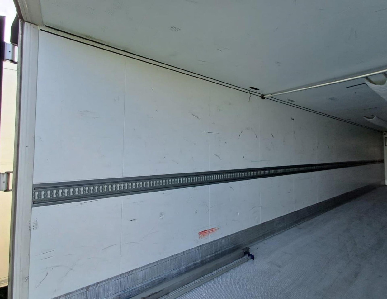 2020 Schmitz Cargobull SKO FP 60 ThermoKing SLXi 300 - Refrigerator semi-trailer: picture 4 2020 Schmitz Cargobull SKO FP 60 ThermoKing SLXi 300 - Refrigerator semi-trailer: picture 4