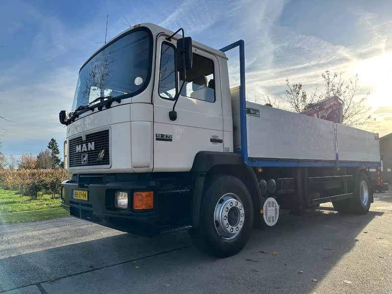 MAN 19.272 F90 / NL TRUCK / 4X2 / EURO1 / ATLAS AK140.1-6,2/1 / MANUAL / FIRST OWNER - Crane truck: picture 1 MAN 19.272 F90 / NL TRUCK / 4X2 / EURO1 / ATLAS AK140.1-6,2/1 / MANUAL / FIRST OWNER - Crane truck: picture 1