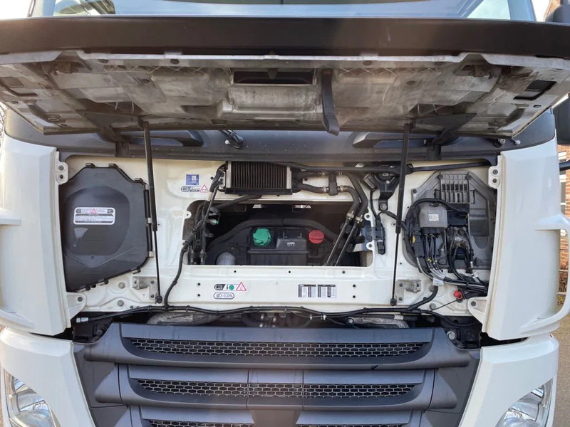 DAF CF 400 / NL TRUCK / SSC / AUT / EURO6 / HYDRAULIC - Tractor unit: picture 3 DAF CF 400 / NL TRUCK / SSC / AUT / EURO6 / HYDRAULIC - Tractor unit: picture 3