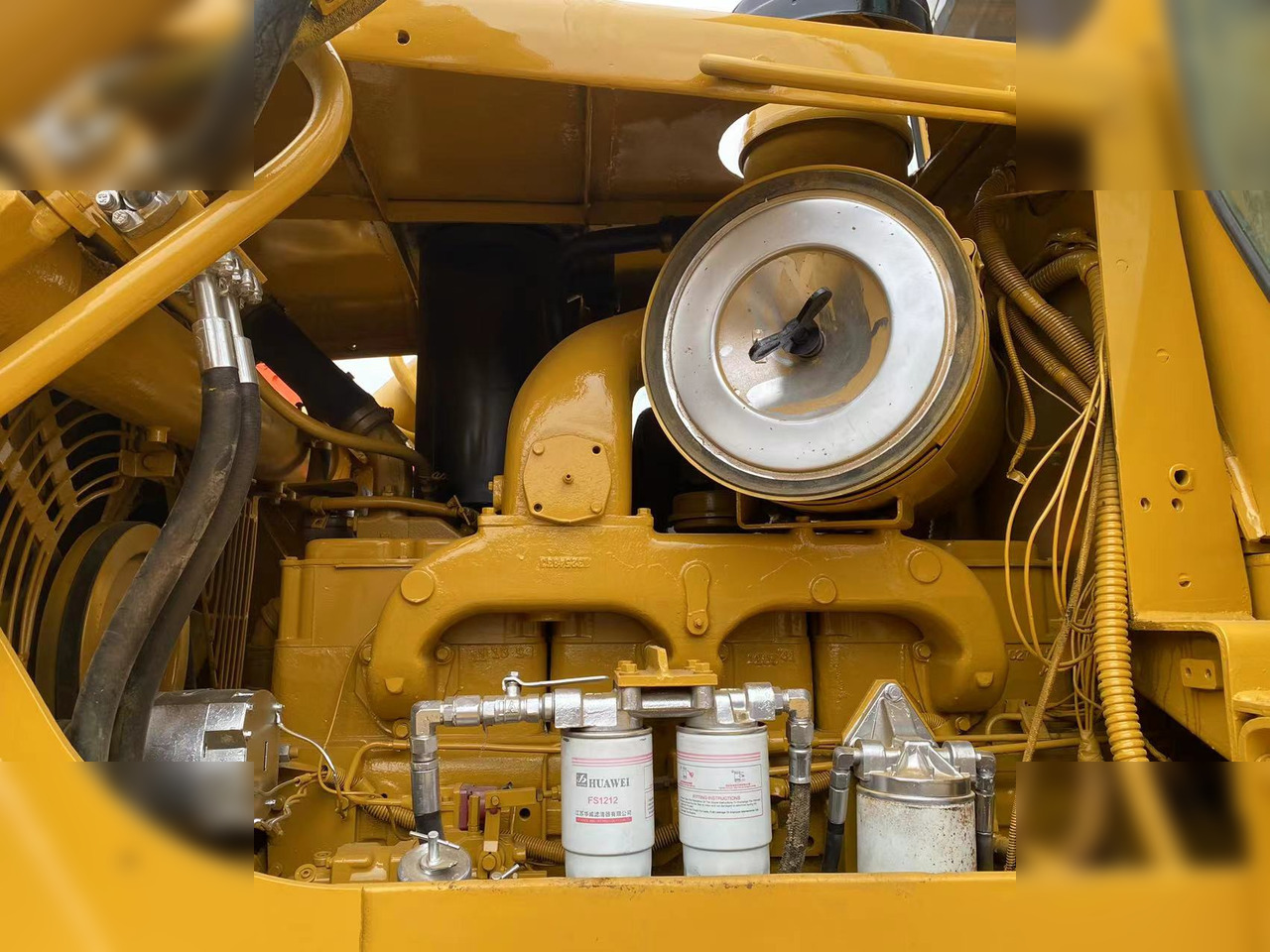 CATERPILLAR D8K - Bulldozer: picture 4 CATERPILLAR D8K - Bulldozer: picture 4