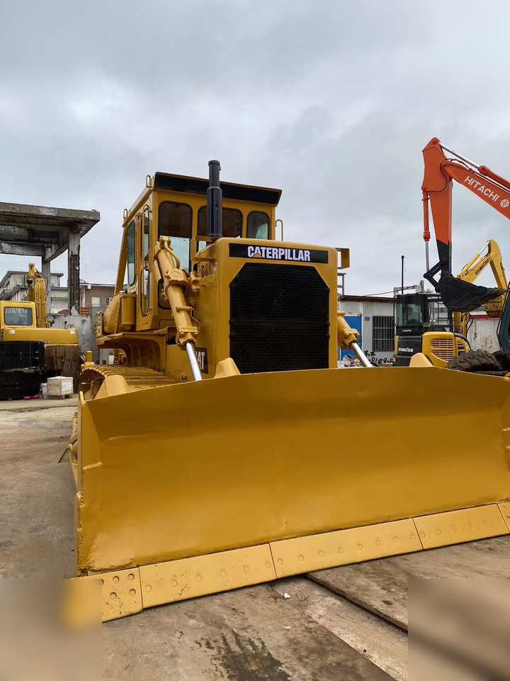 CATERPILLAR D8K - Bulldozer: picture 2 CATERPILLAR D8K - Bulldozer: picture 2