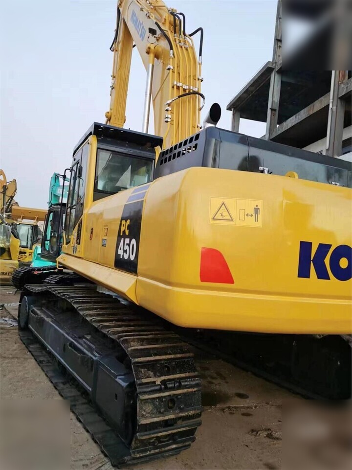 KOMATSU PC450-8 - Crawler excavator: picture 5 KOMATSU PC450-8 - Crawler excavator: picture 5