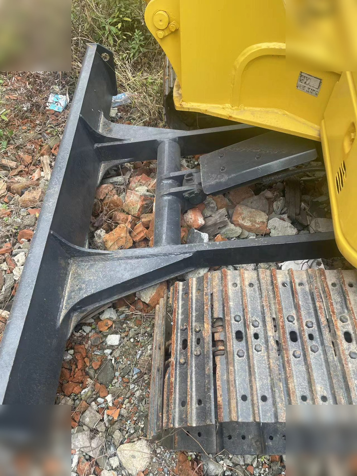 KOMATSU PC55MR-2 - Mini excavator: picture 3 KOMATSU PC55MR-2 - Mini excavator: picture 3