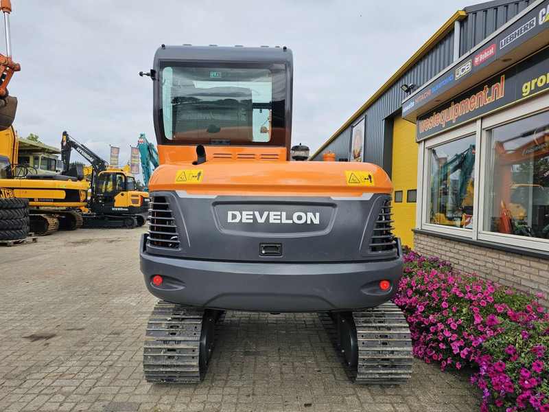 Develon DX60E-10N - Mini excavator: picture 4 Develon DX60E-10N - Mini excavator: picture 4