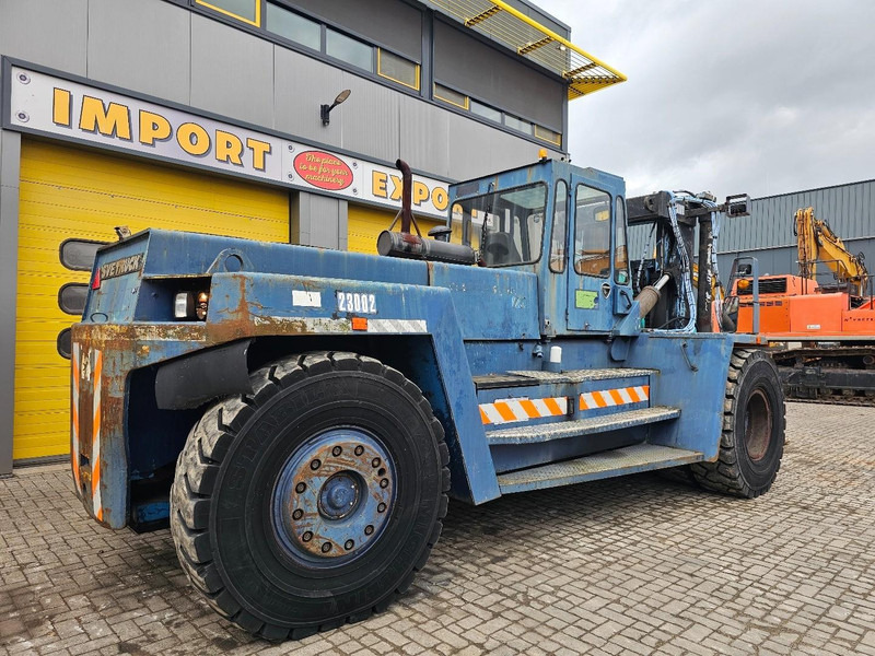 Svetruck 28120-46 * 28TON Hefcapaciteit * - Diesel forklift: picture 4 Svetruck 28120-46 * 28TON Hefcapaciteit * - Diesel forklift: picture 4
