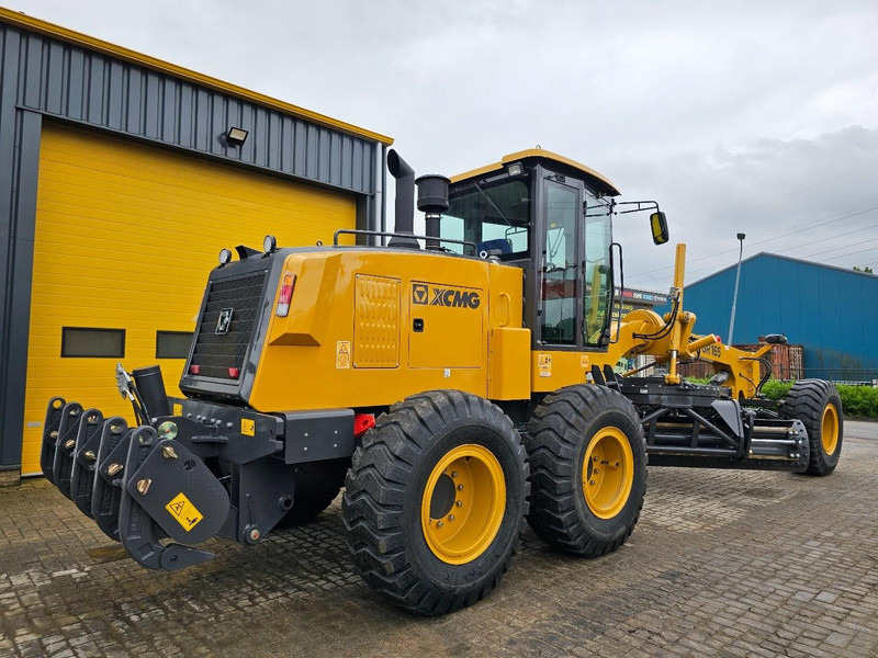 XCMG GR165 - Grader: picture 5 XCMG GR165 - Grader: picture 5