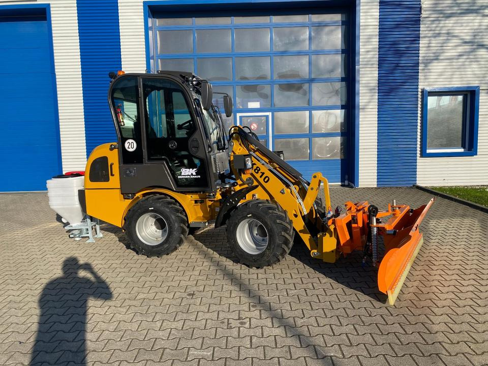 Radlader/Hoflader BK810 inkl. Winter-Komplettpaket *INKL.19% MWST*BERGER KRAUS* KUBOTA*EURO*CE* - Compact loader: picture 2 Radlader/Hoflader BK810 inkl. Winter-Komplettpaket *INKL.19% MWST*BERGER KRAUS* KUBOTA*EURO*CE* - Compact loader: picture 2