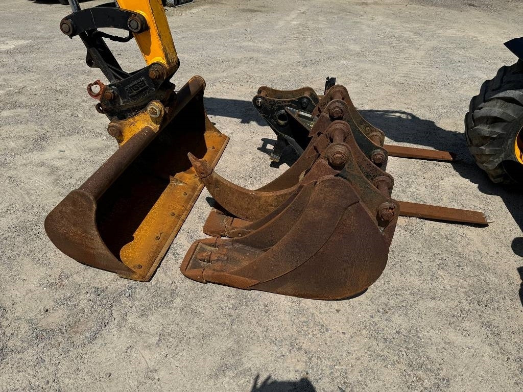 Wheel excavator JCB HD 110 WT Hydradig: picture 7