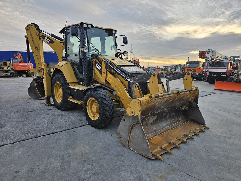 CAT 428F2 - Backhoe loader: picture 5 CAT 428F2 - Backhoe loader: picture 5
