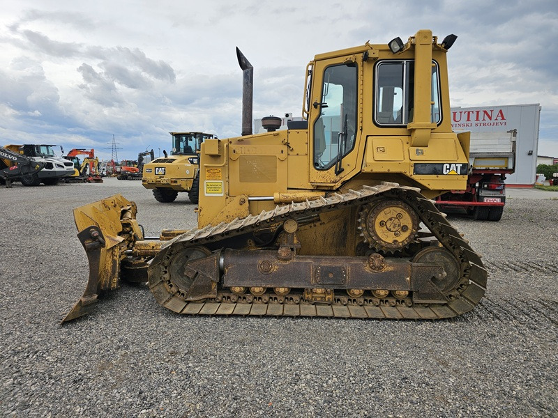 CATERPILLAR D4H - Bulldozer: picture 2 CATERPILLAR D4H - Bulldozer: picture 2