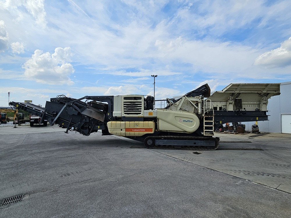 METSO LT1213S - Impact crusher: picture 1 METSO LT1213S - Impact crusher: picture 1