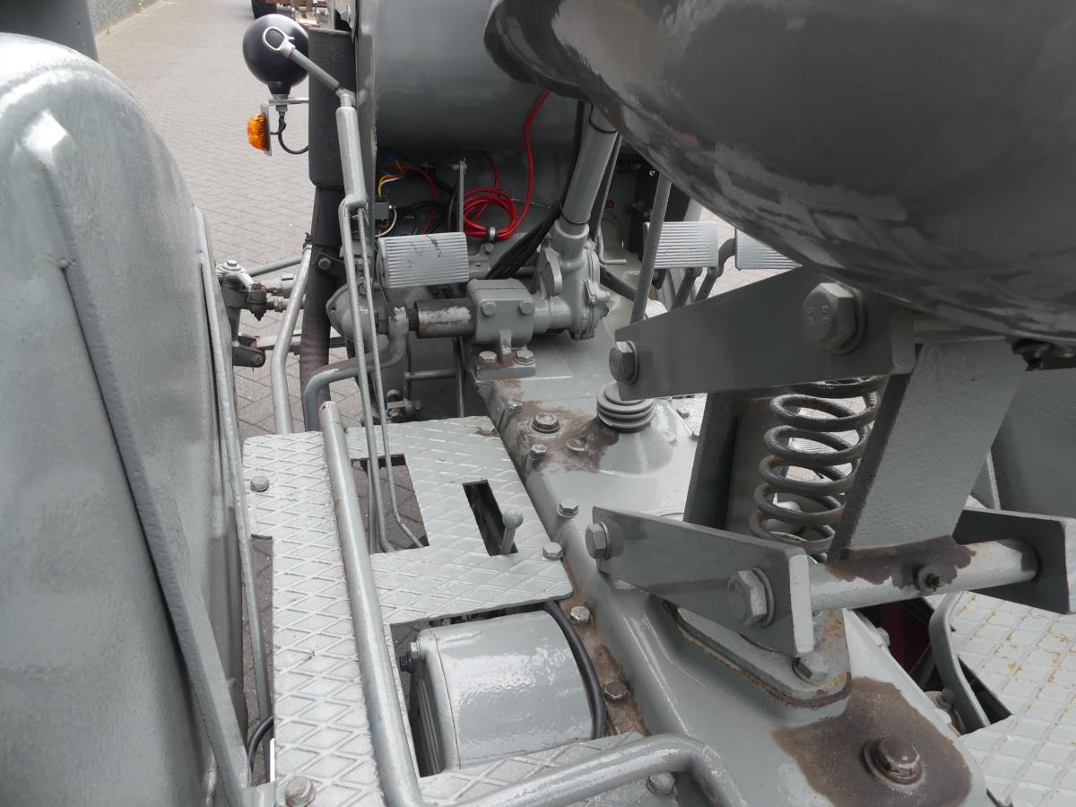 Farm tractor Eicher ED: picture 10