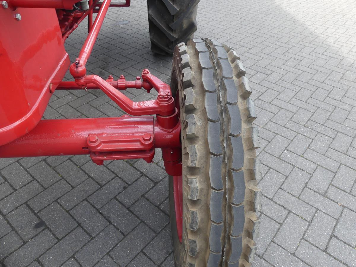 Farm tractor Fahr D45L: picture 35