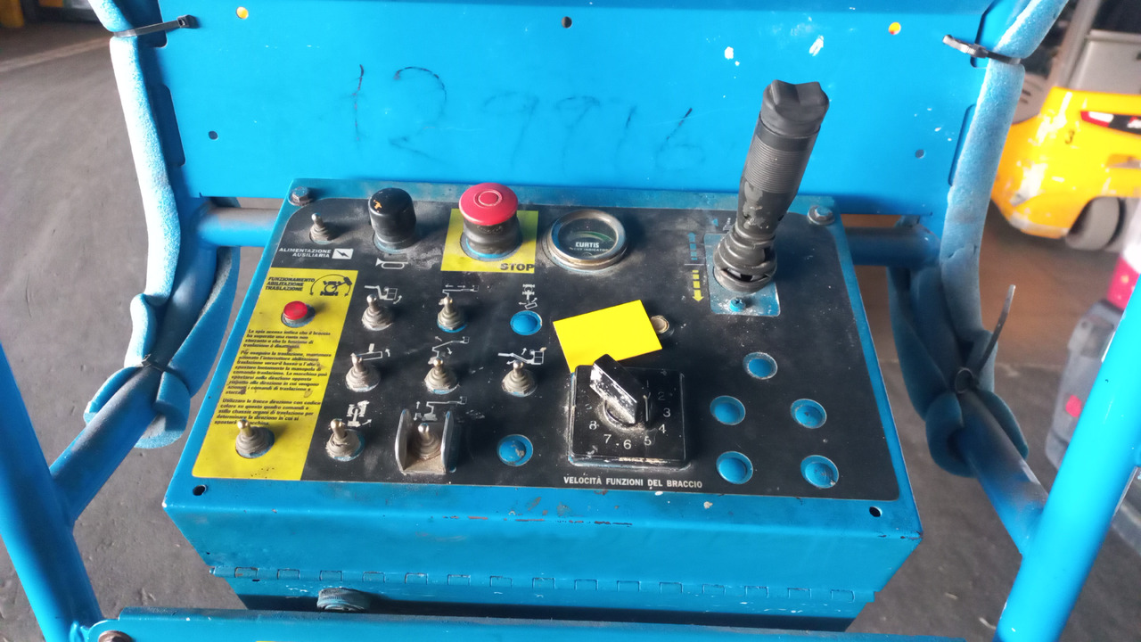 GENIE Z30/20N - Articulated boom: picture 5 GENIE Z30/20N - Articulated boom: picture 5