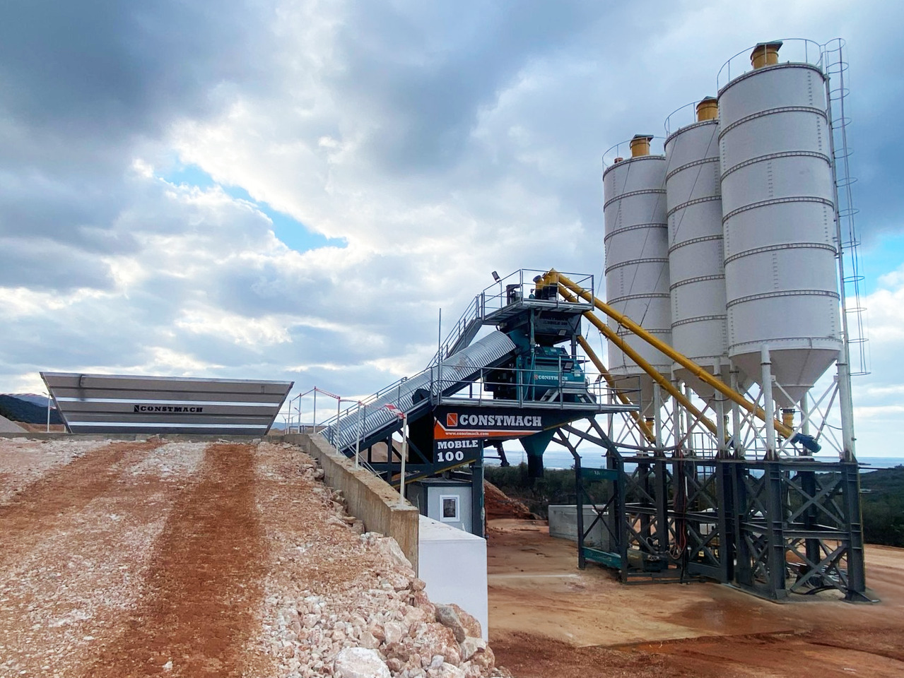 Constmach Mobile Betonmischanlage mit 100 m³/h - Concrete plant: picture 2 Constmach Mobile Betonmischanlage mit 100 m³/h - Concrete plant: picture 2