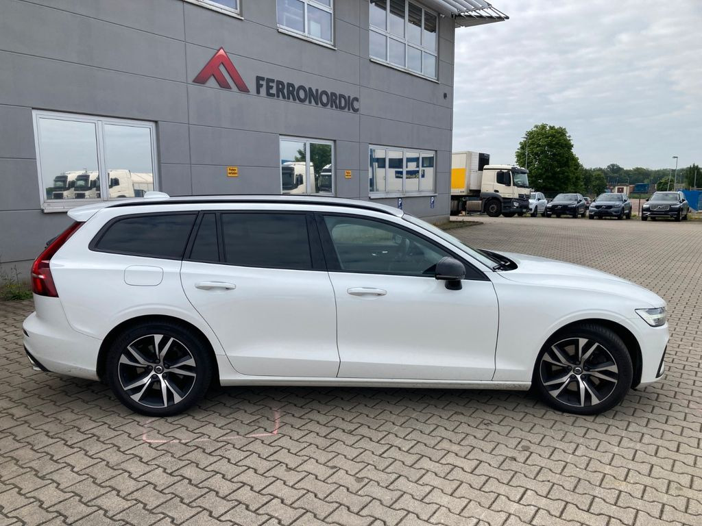 Volvo V60 T6 AWD R-Design Expression Recharge Plug-In - Car: picture 4 Volvo V60 T6 AWD R-Design Expression Recharge Plug-In - Car: picture 4