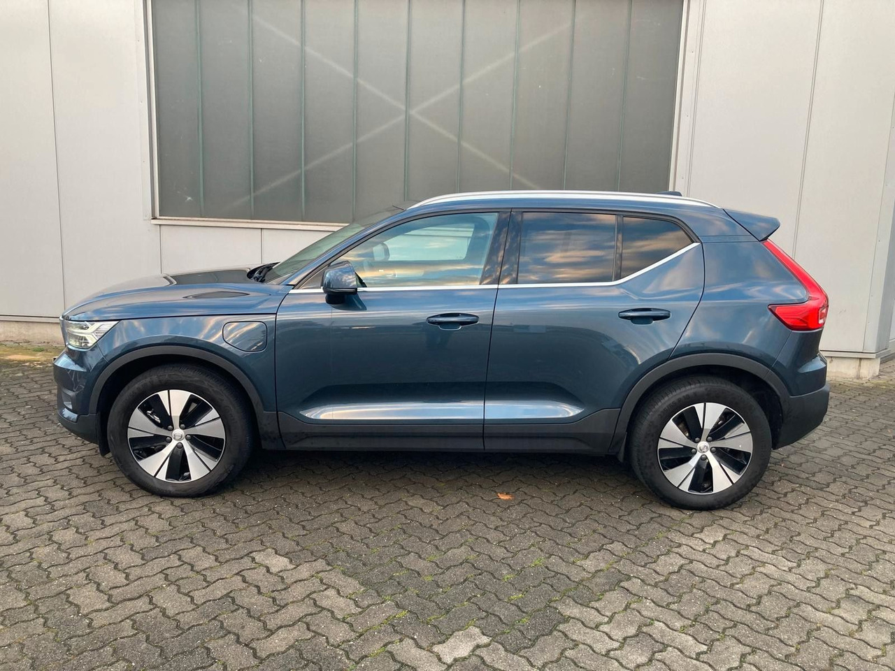 Volvo XC 40 T4 Inscription Expr. Recharge Plug-In Hyb - SUV: picture 3 Volvo XC 40 T4 Inscription Expr. Recharge Plug-In Hyb - SUV: picture 3