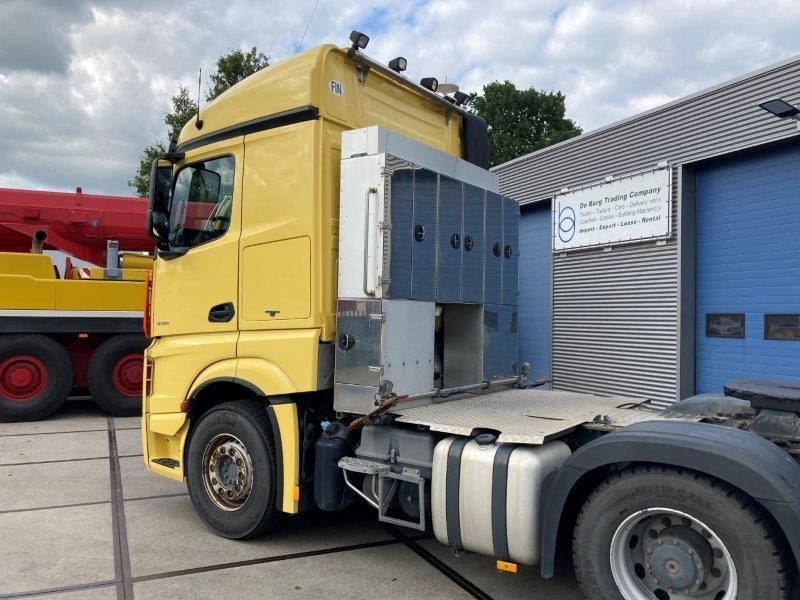 Mercedes-Benz Actros 3351 6x4 - Tractor unit: picture 2 Mercedes-Benz Actros 3351 6x4 - Tractor unit: picture 2