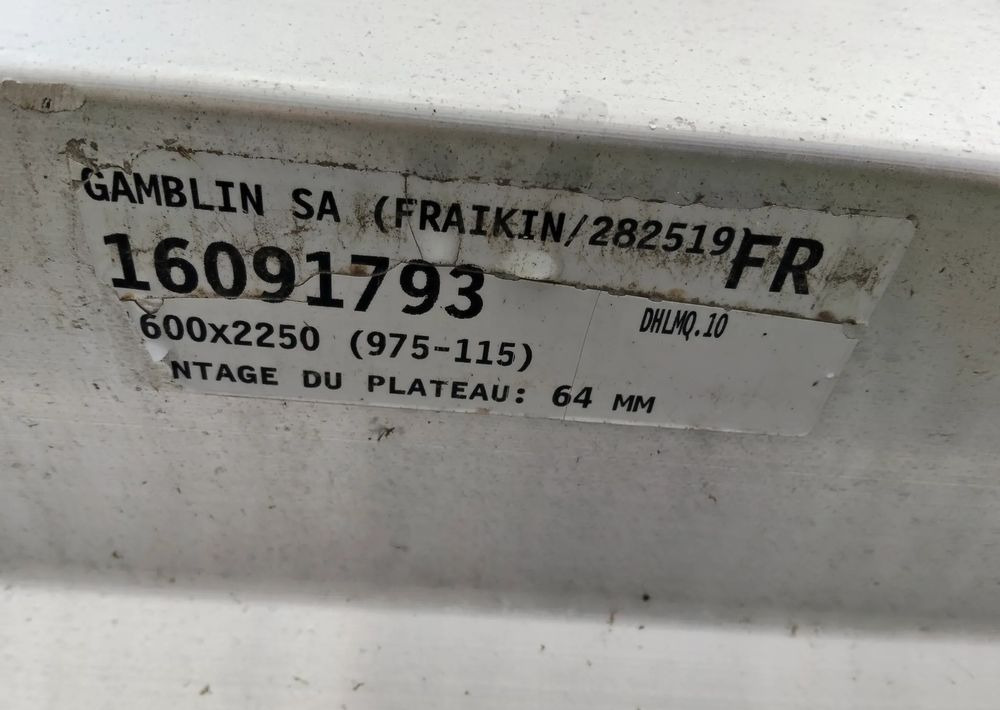 Box truck Iveco Daily 70C18: picture 15