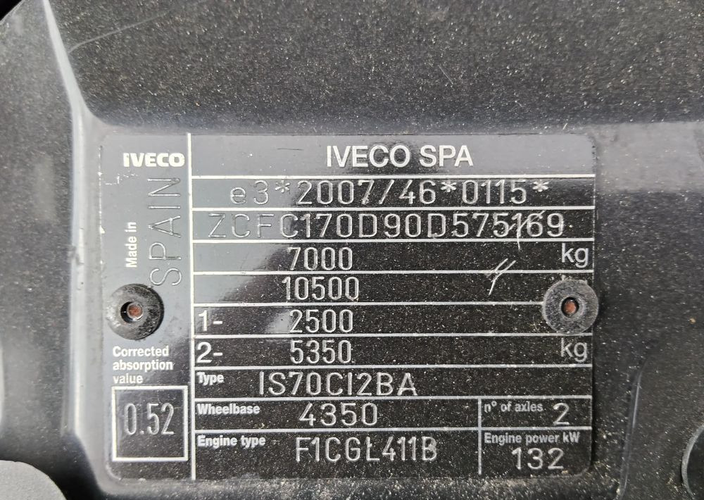 Box truck Iveco Daily 70C18: picture 20