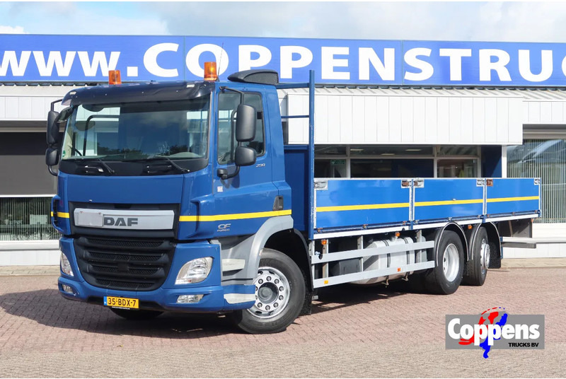 DAF CF 290 CF 290 FAN Stuuras 6x2 - Dropside/ Flatbed truck: picture 1 DAF CF 290 CF 290 FAN Stuuras 6x2 - Dropside/ Flatbed truck: picture 1