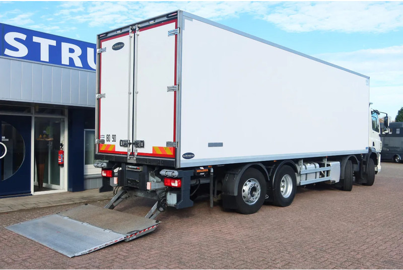 DAF CF 450 8x2 Koel/Vries Carrier Supra 1150 Diesel/Electric FRC 10/2027 - Refrigerator truck: picture 3 DAF CF 450 8x2 Koel/Vries Carrier Supra 1150 Diesel/Electric FRC 10/2027 - Refrigerator truck: picture 3
