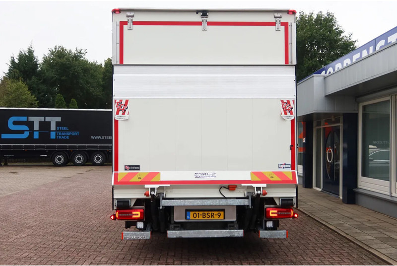 DAF LF 210 Bakwagen+ Dhollandia 1500 kg Comfort cabine - Box truck: picture 4 DAF LF 210 Bakwagen+ Dhollandia 1500 kg Comfort cabine - Box truck: picture 4