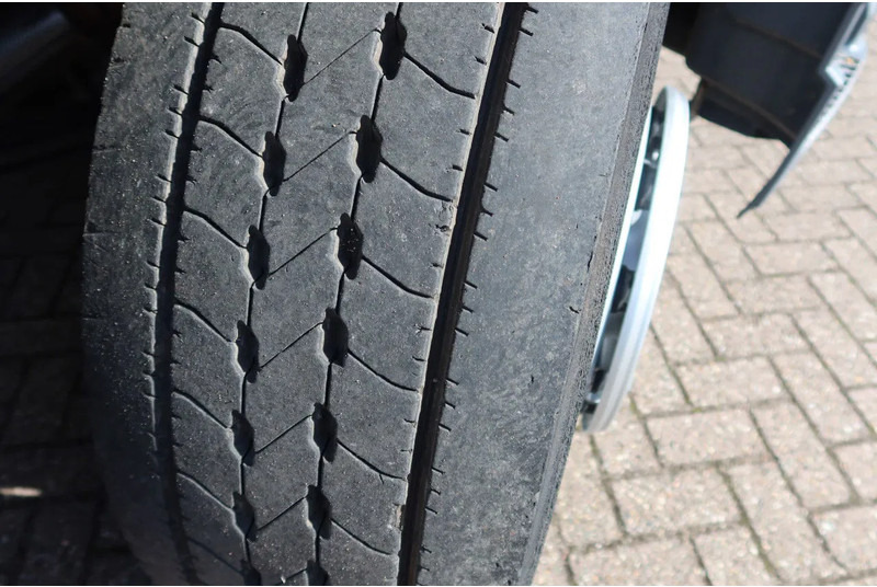 Refrigerator truck DAF LF 290 Koel/Vries+Klep 1500 kg Thermoking T 600R: picture 18