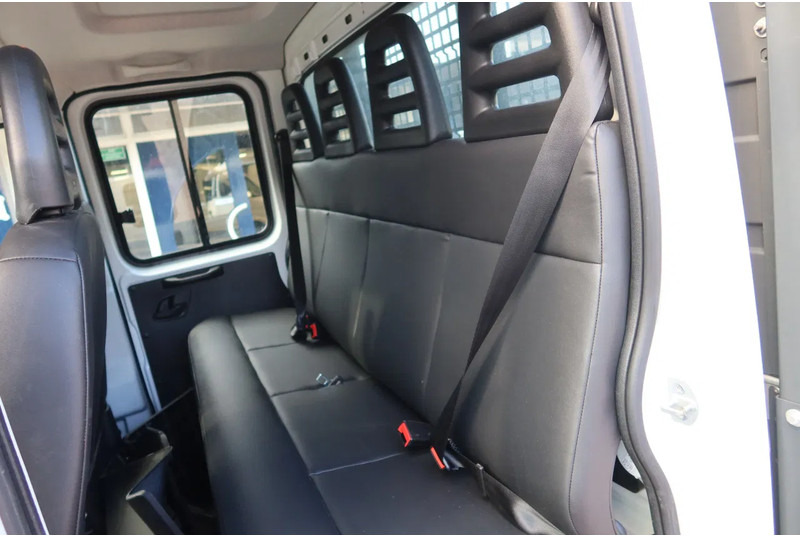 Iveco Daily 35C16 HI Matic Dubbele cabine open 7 persoons uitvoering. Dubbel lucht achter as. 3.0 L motor - Flatbed van, Combi van: picture 5 Iveco Daily 35C16 HI Matic Dubbele cabine open 7 persoons uitvoering. Dubbel lucht achter as. 3.0 L motor - Flatbed van, Combi van: picture 5