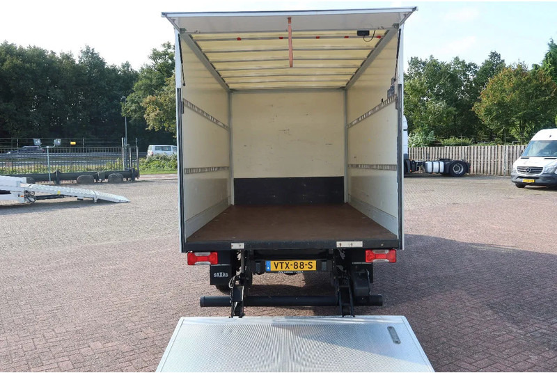 Iveco Daily 35S16 Bakwagen + Laadklep 750kg - Box van: picture 3 Iveco Daily 35S16 Bakwagen + Laadklep 750kg - Box van: picture 3